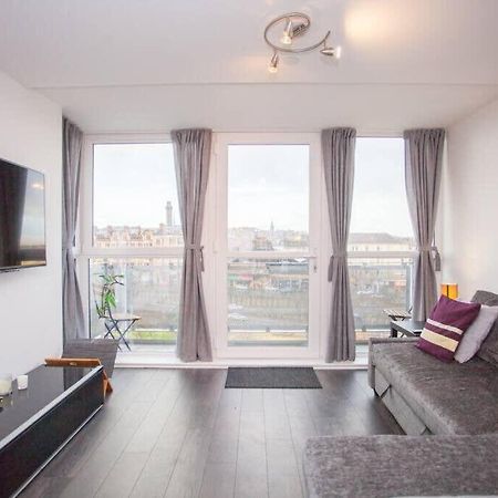 Beautiful Flat With Panoramic Views Over The City Глазгоу Екстериор снимка
