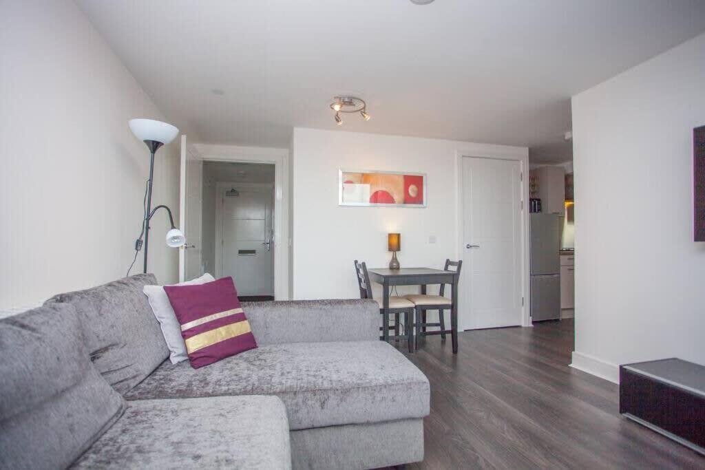 Beautiful Flat With Panoramic Views Over The City Глазгоу Екстериор снимка